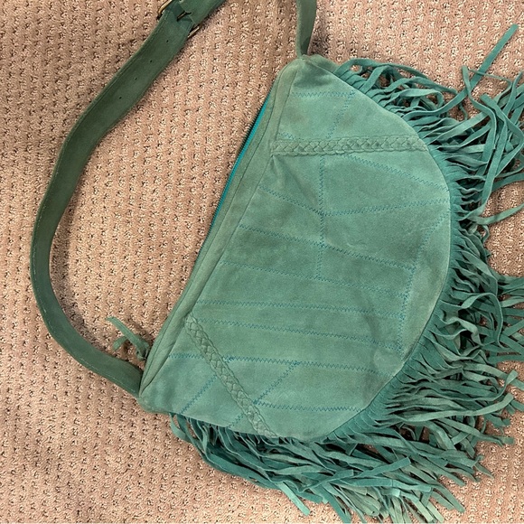 Vintage sea foam green patchwork pattern, suede purse. Fringe - Picture 2 of 5